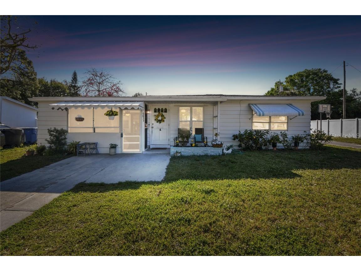 6833 12th Street N Saint Petersburg FL 33702 U8235588 image1