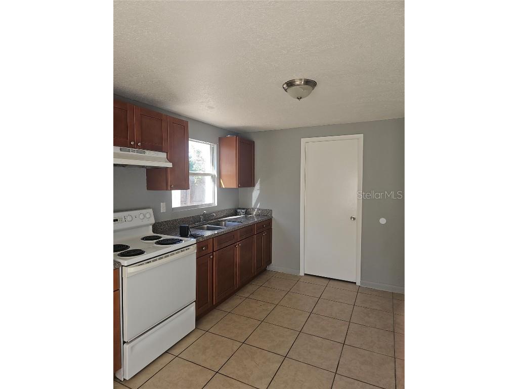 6833 81st Avenue N Pinellas Park FL 33781 TB8452986 image2