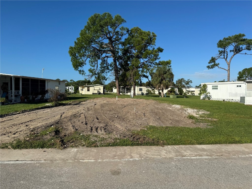 6833 Amoko Court North Port FL 34287 C7482595 image1