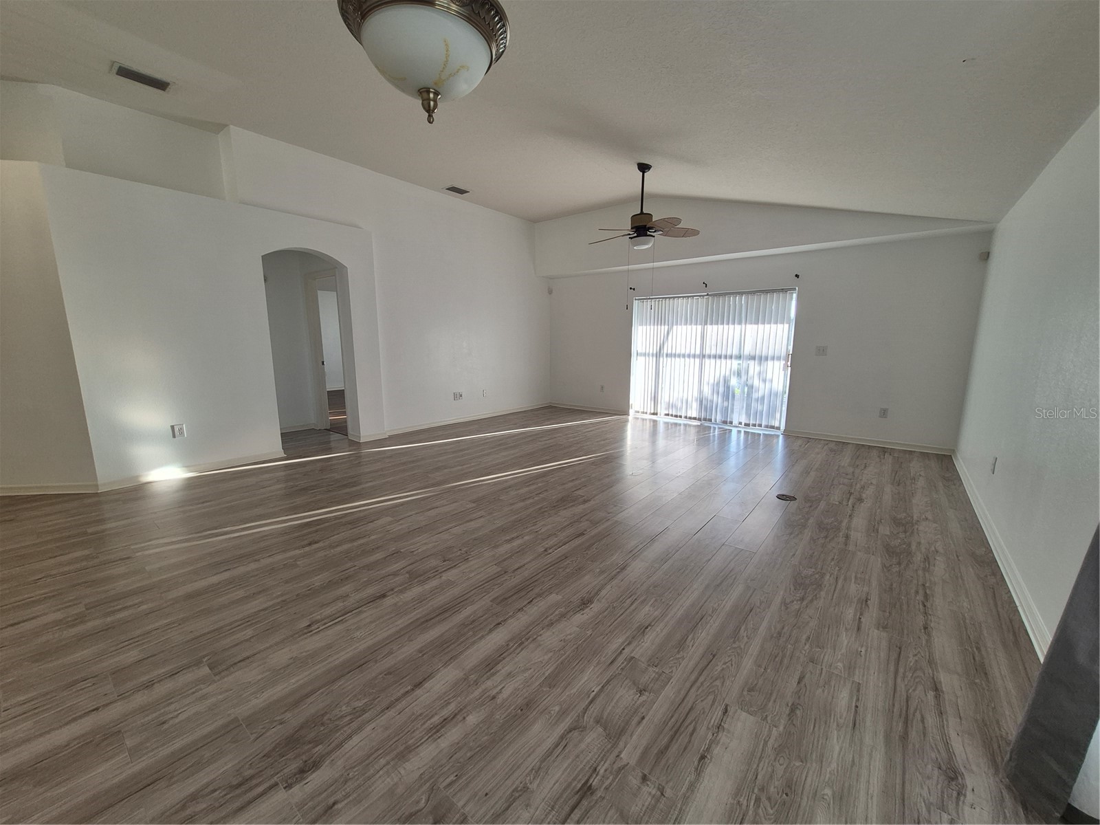 6833 Runner Oak Drive Zephyrhills FL 33545 TB8513841 image18