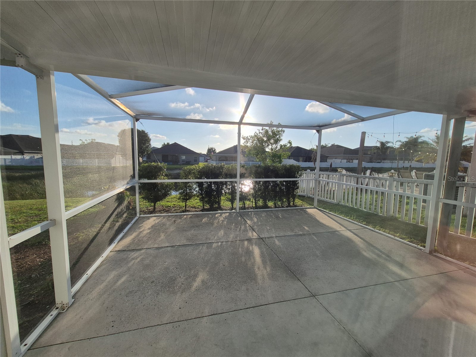 6833 Runner Oak Drive Zephyrhills FL 33545 TB8513841 image26