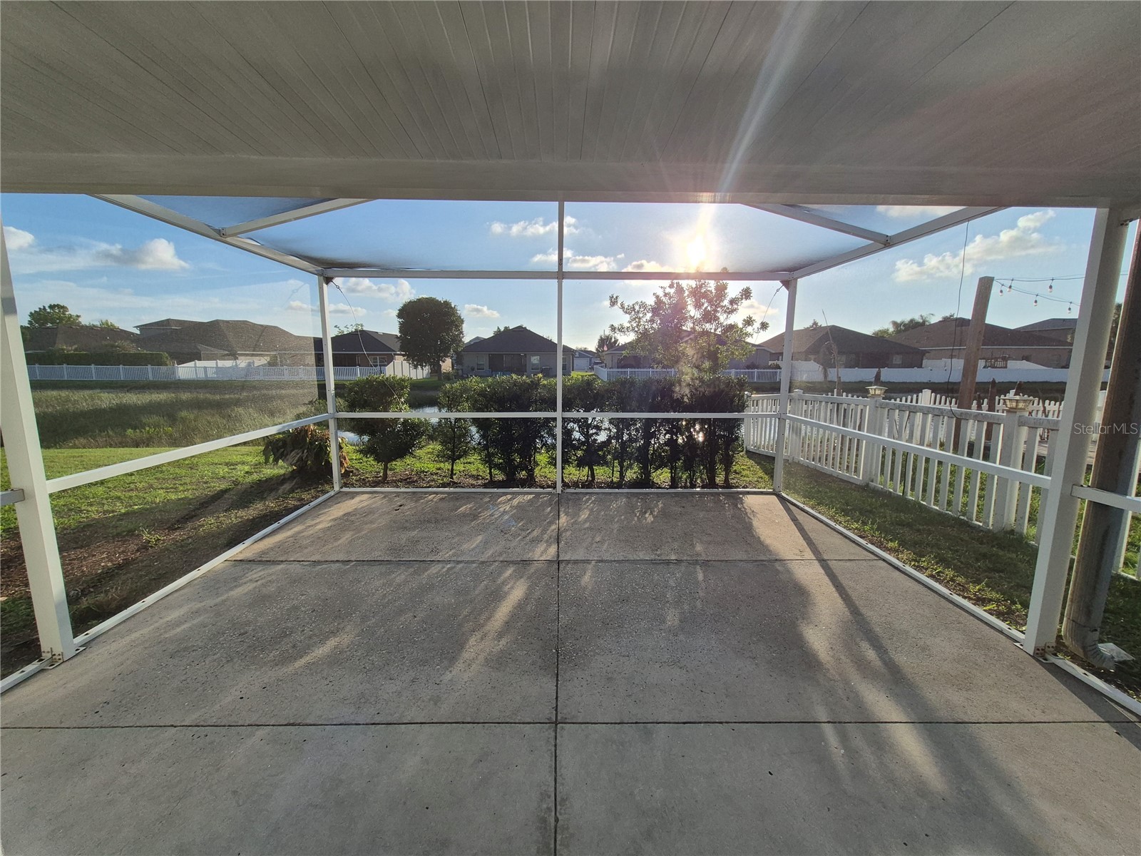 6833 Runner Oak Drive Zephyrhills FL 33545 TB8513841 image28
