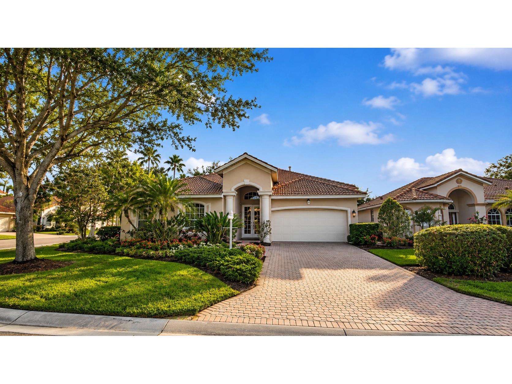 6836 Bay Hill Drive Lakewood Ranch FL 34202 A4693570 image1