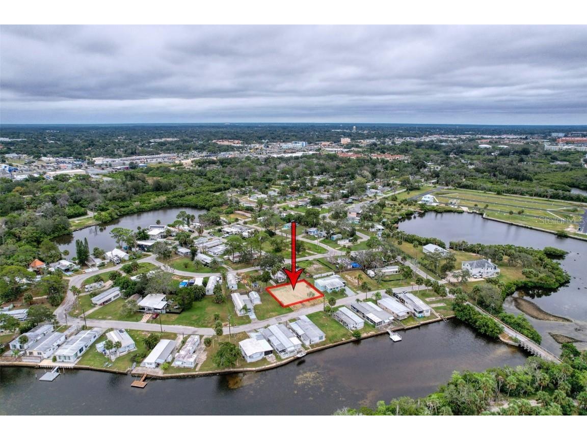 6836 Edgewater Drive New Port Richey FL 34652 W7881377 image1