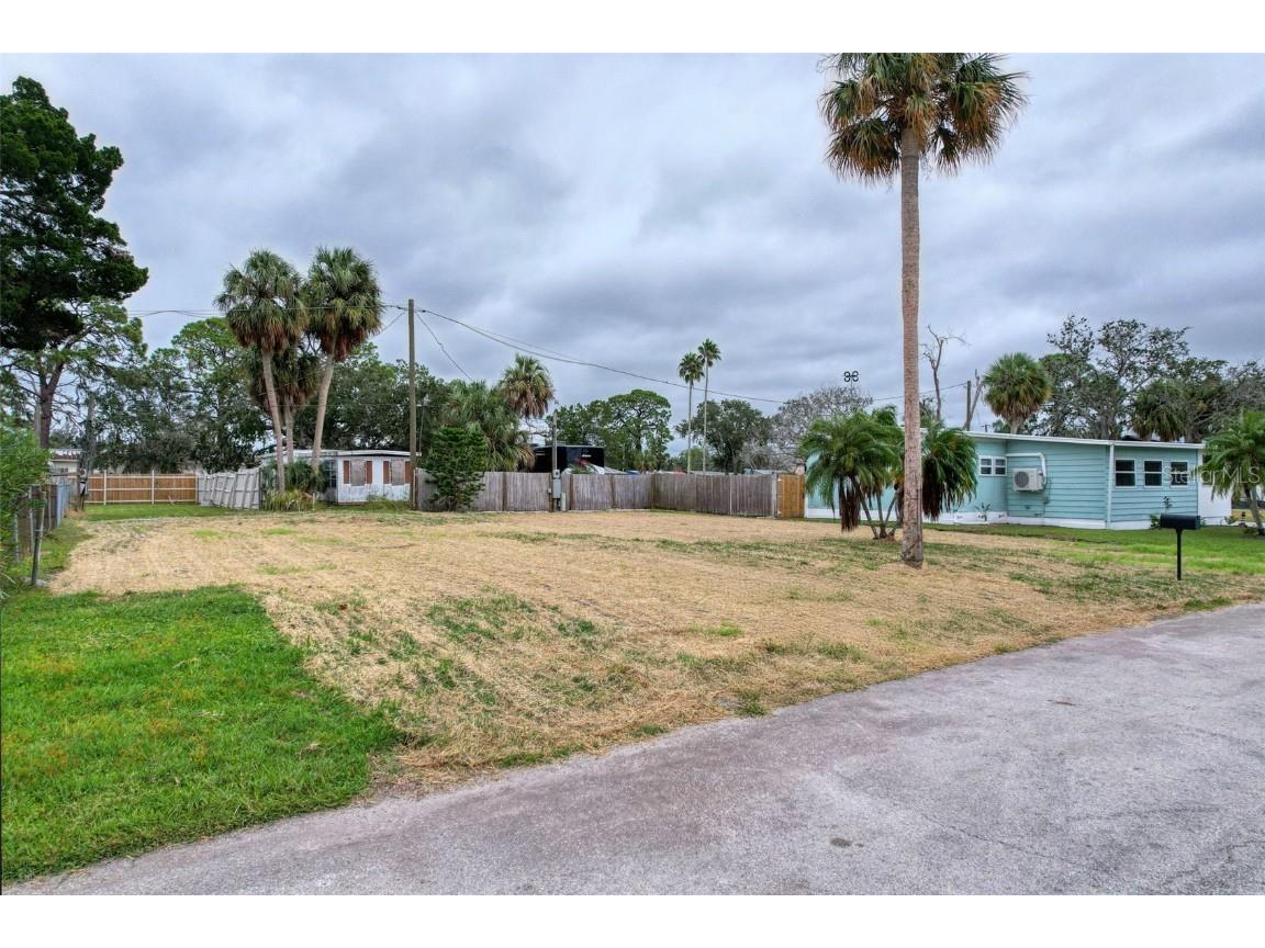 6836 Edgewater Drive New Port Richey FL 34652 W7881377 image17