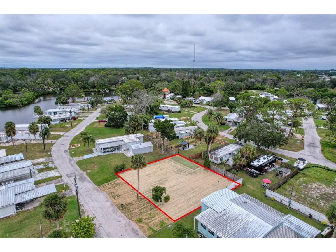 6836 Edgewater Drive New Port Richey FL 34652 W7881377 image7