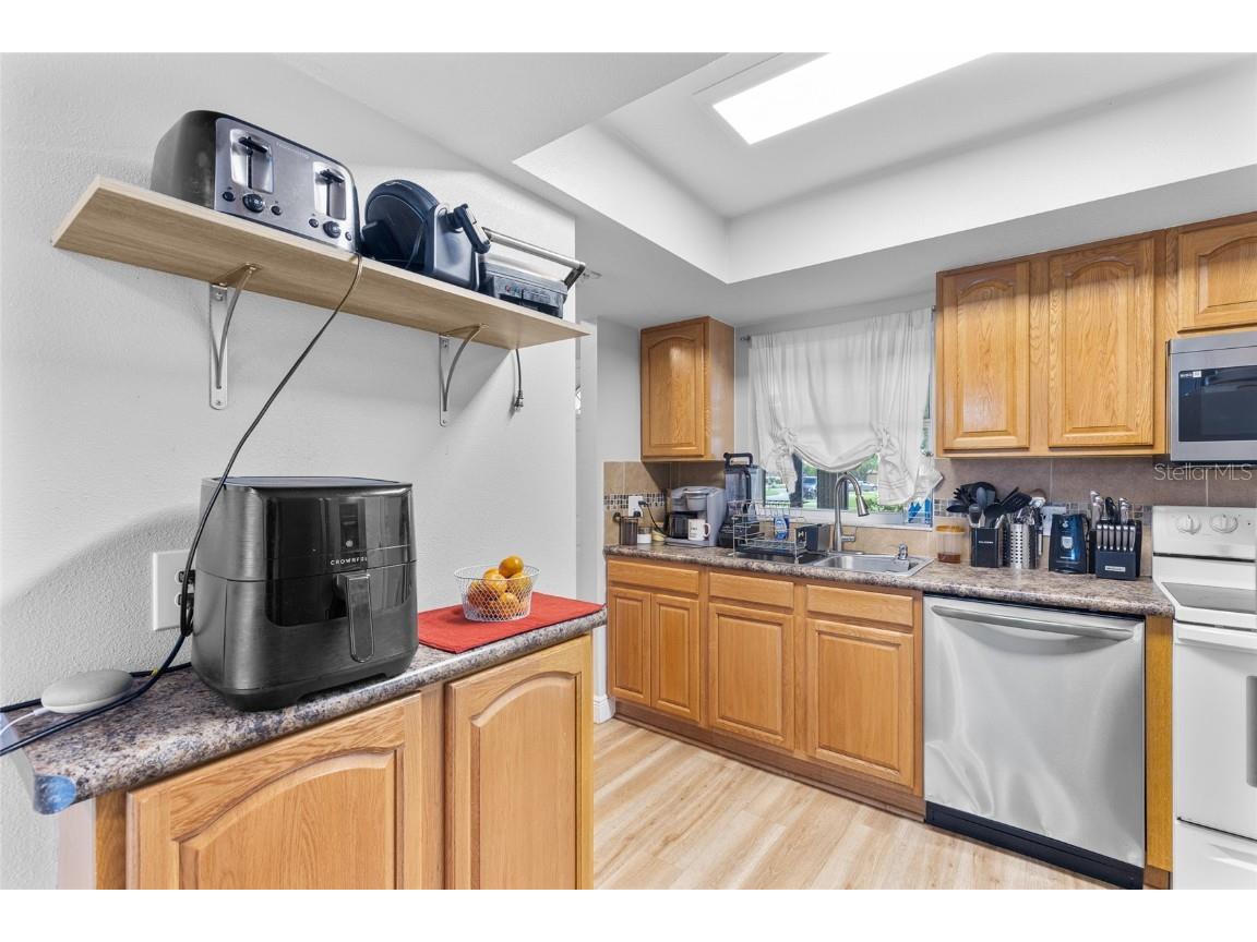 6836 Massa Court Orlando FL 32810 O6341549 image12