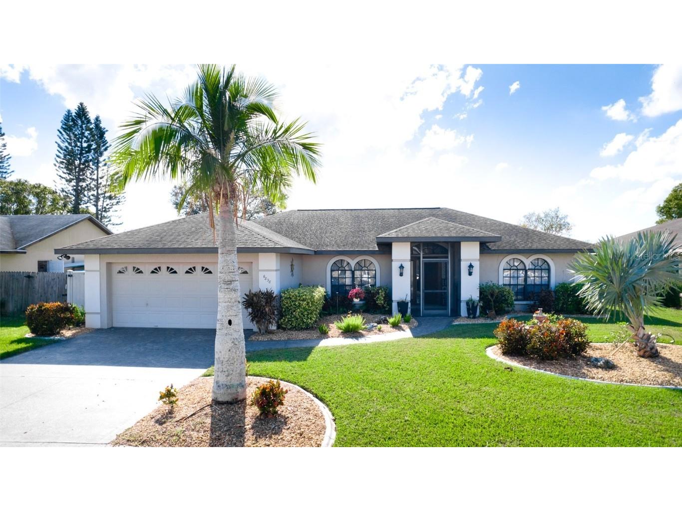 6838 67th Street Circle E Palmetto FL 34221 A4633525 image1