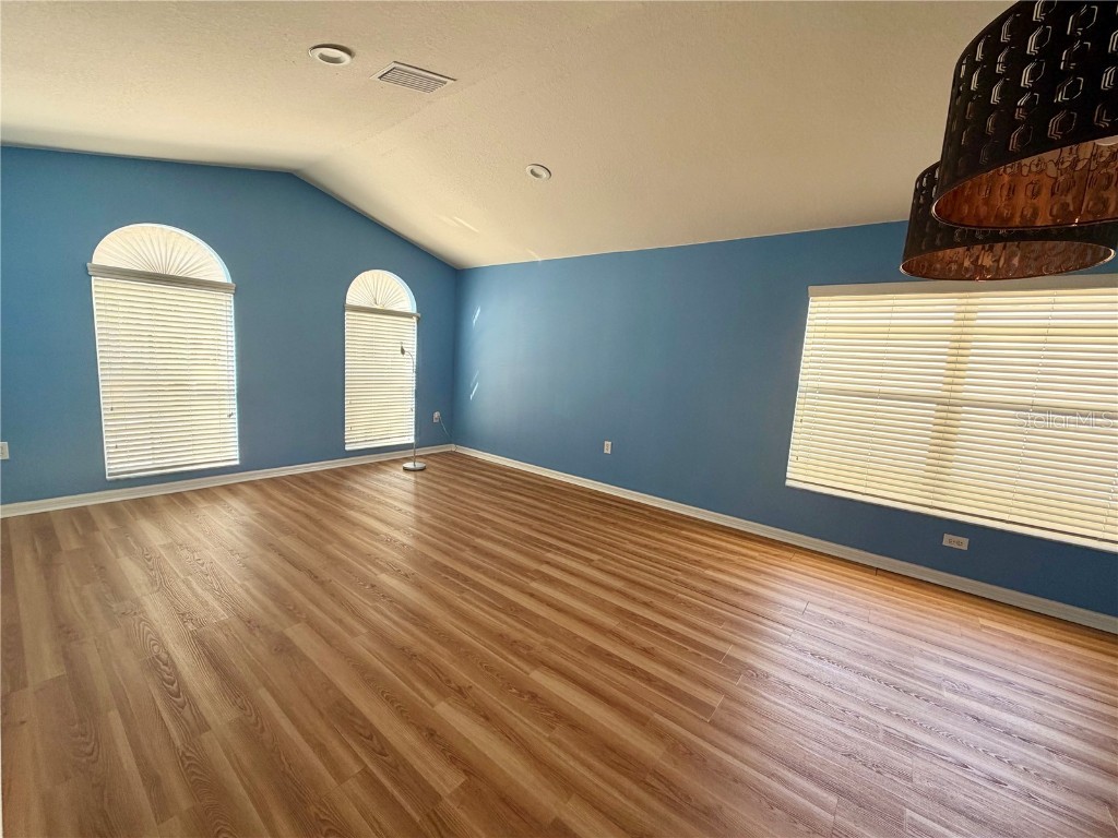 6838 Runner Oak Drive Wesley Chapel FL 33545 TB8450017 image5