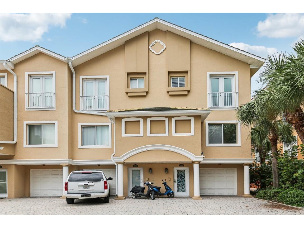684 Bayway Boulevard Clearwater FL 33767 - INTRACOASTAL WATERWAY TB8346559 image1
