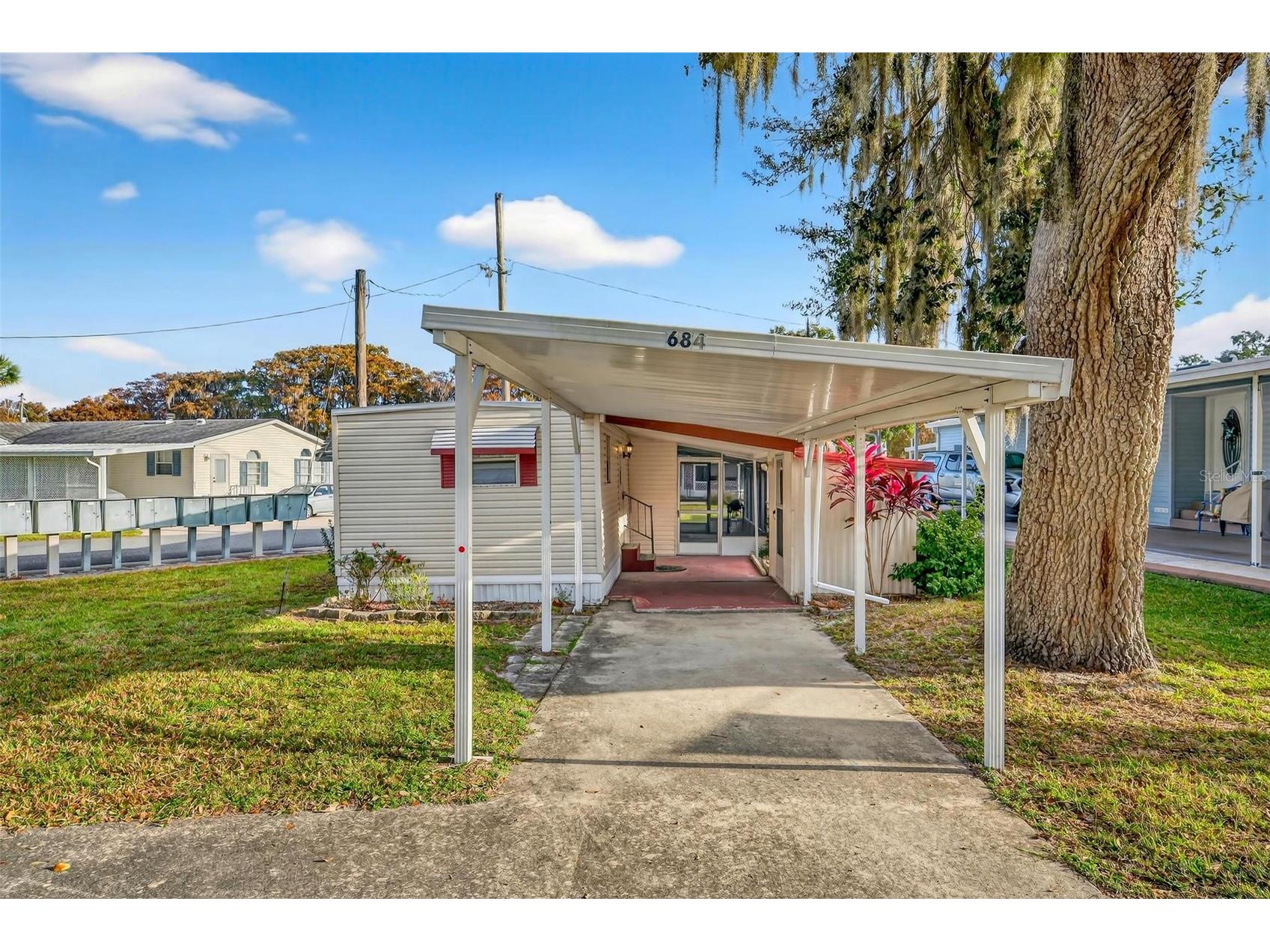 684 Cindi Avenue Leesburg FL 34788 V4946373 image33