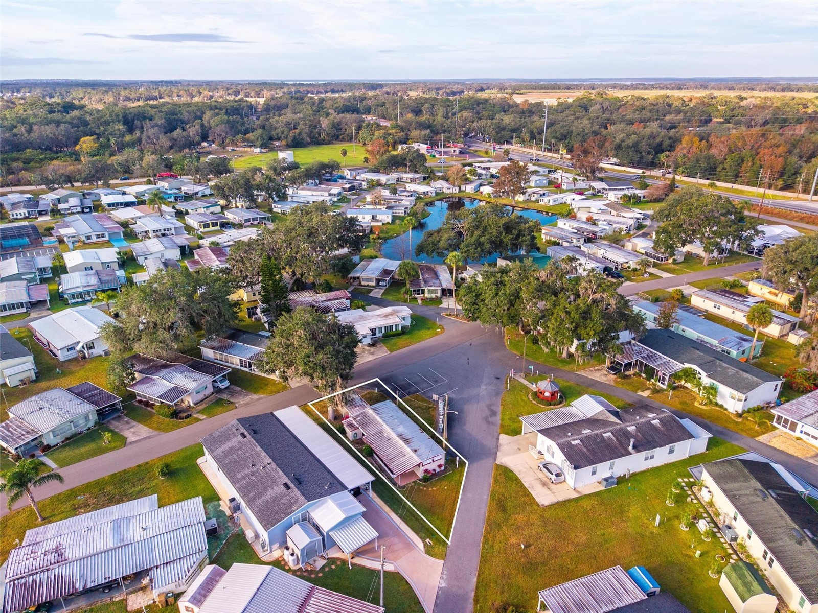 684 Cindi Avenue Leesburg FL 34788 V4946373 image46