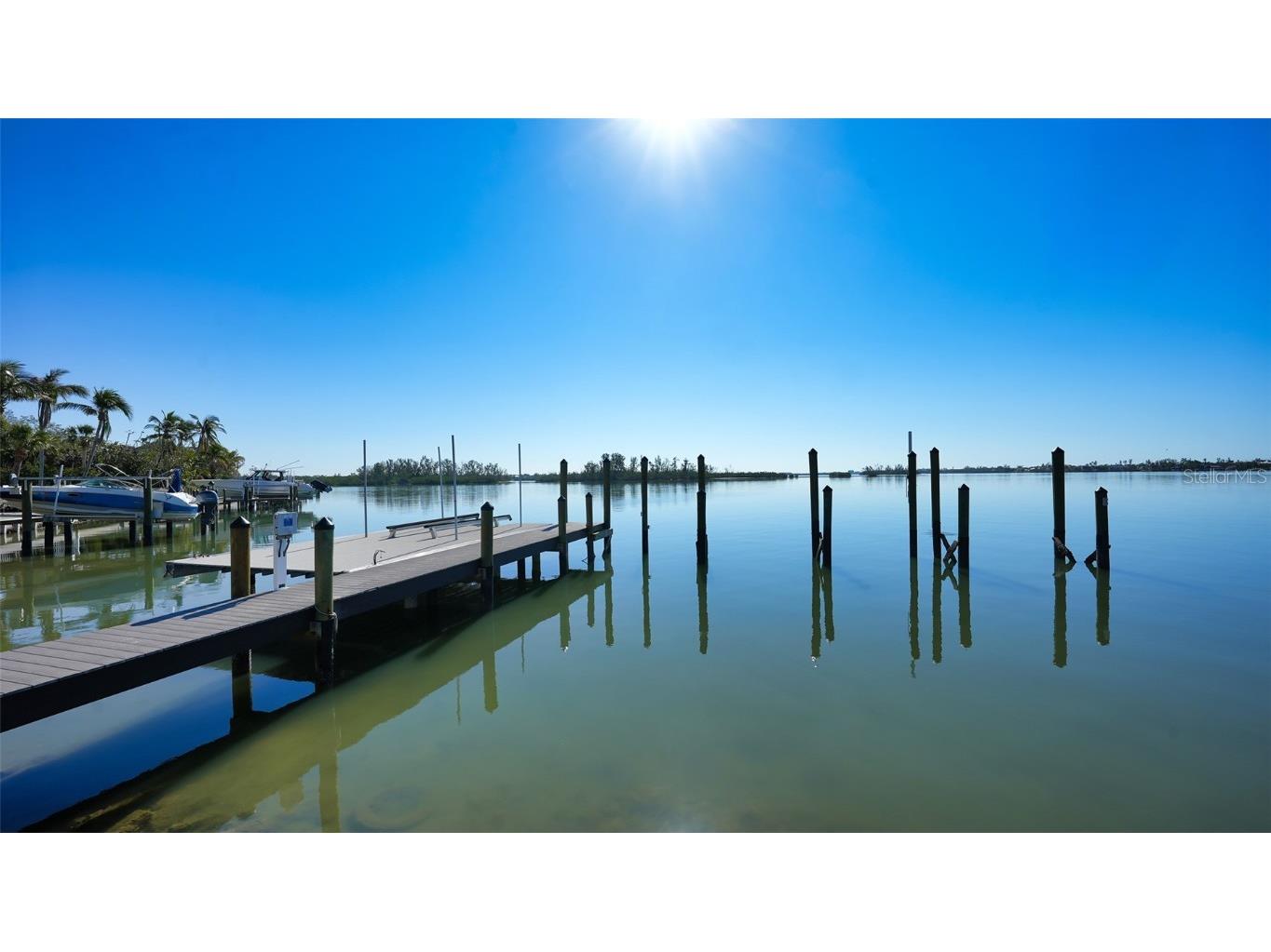 684 Freeling Drive Sarasota FL 34242 - ROBERTS BAY A4675757 image13