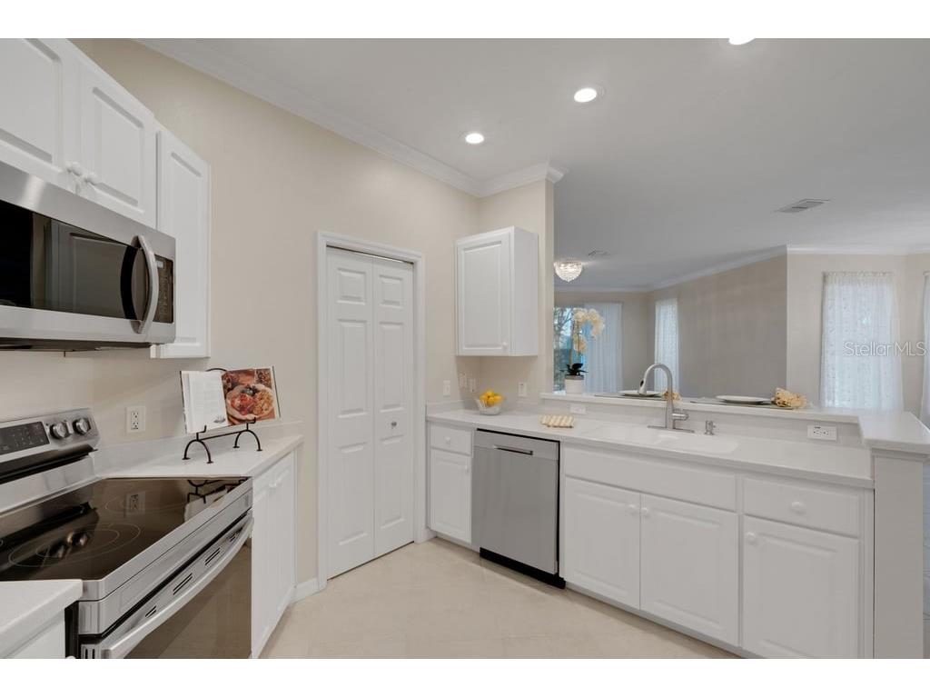 684 Grasslands Village Circle Lakeland FL 33803 L4961751 image10