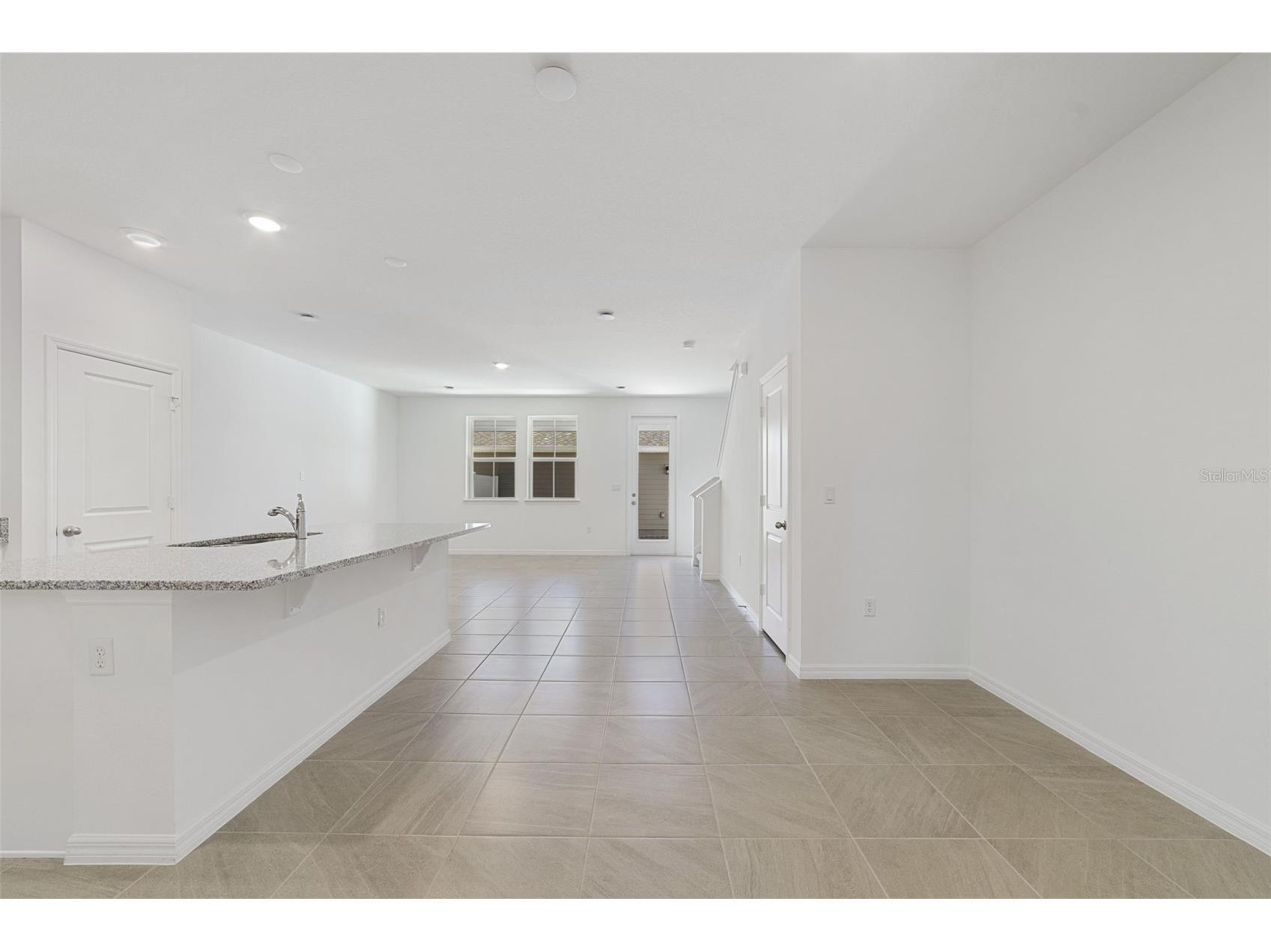 684 Lola Lane Oviedo FL 32765 O6395981 image4