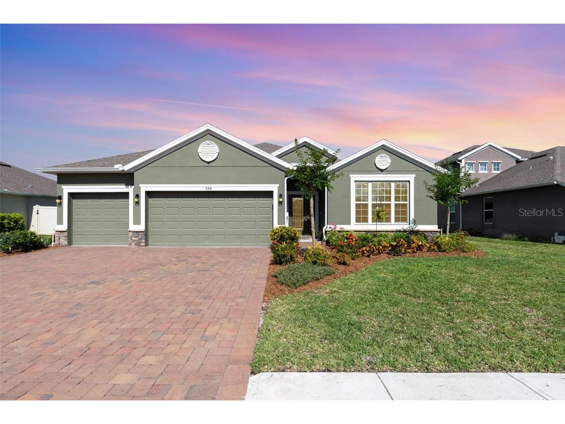 684 Stonebriar Drive SE Palm Bay FL 32909 V4942792 image1