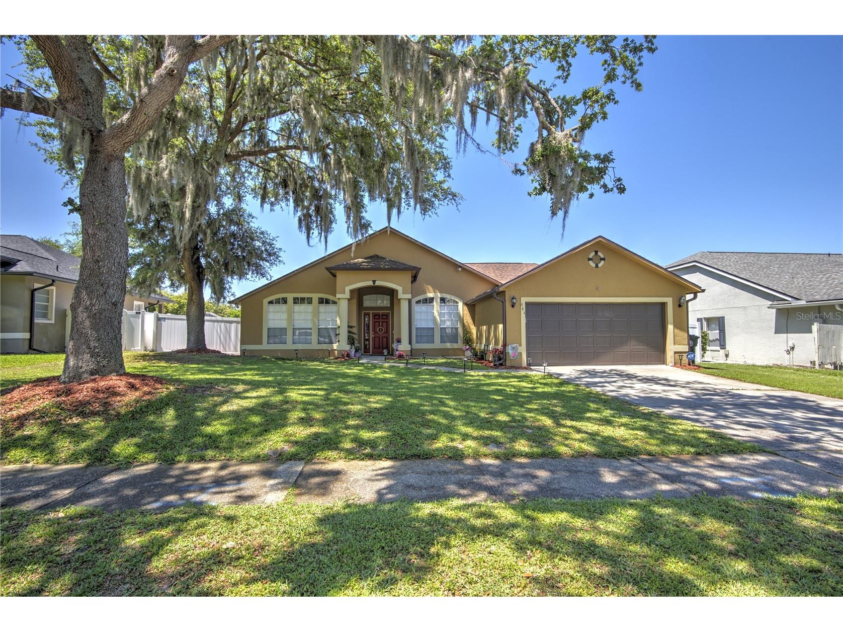 684 Yorkshire Drive Oviedo FL 32765 O6398212 image1