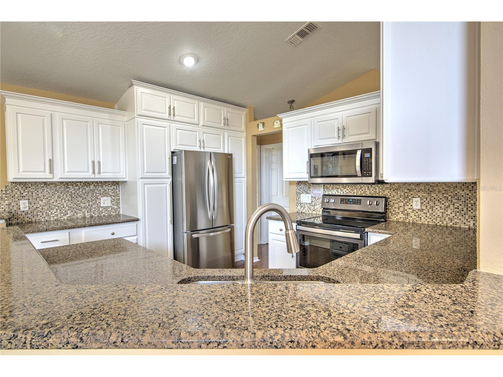 684 Yorkshire Drive Oviedo FL 32765 O6398212 image17