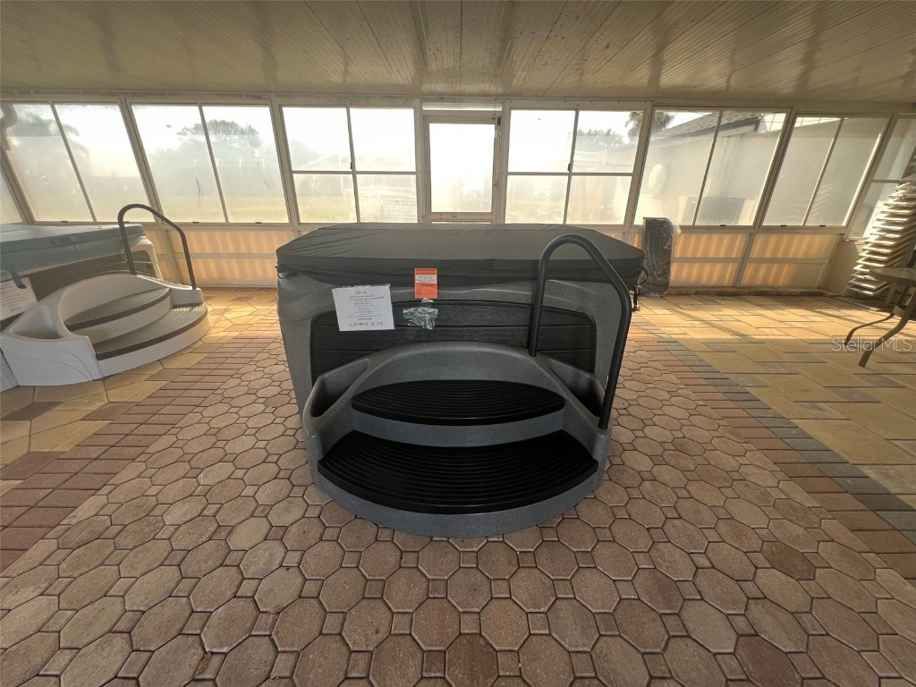 6840 Cypress Gardens Boulevard Winter Haven FL 33884 O6295586 image12