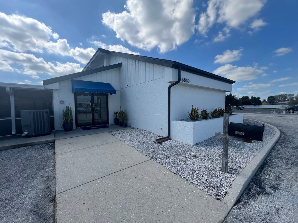 6840 Cypress Gardens Boulevard Winter Haven FL 33884 O6295586 image2