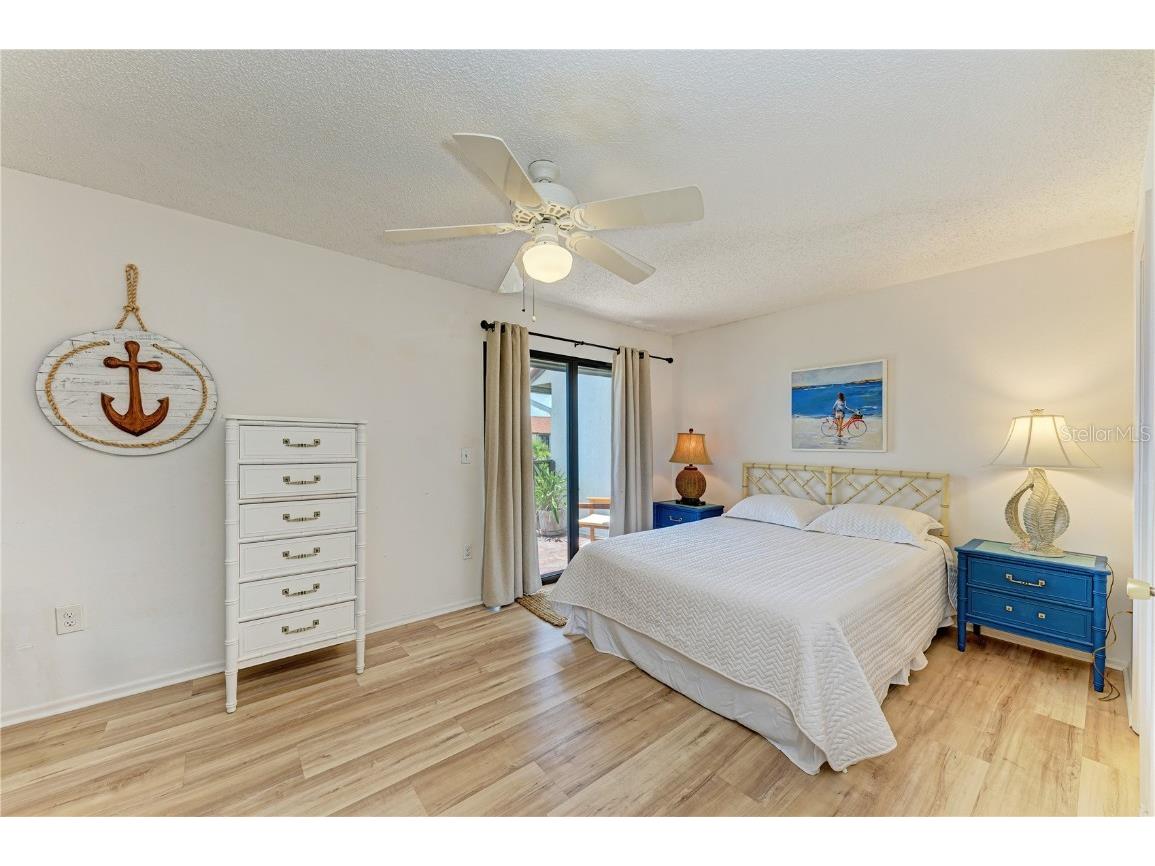 6840 Midnight Pass Road #6840 Sarasota FL 34242 A4655689 image33