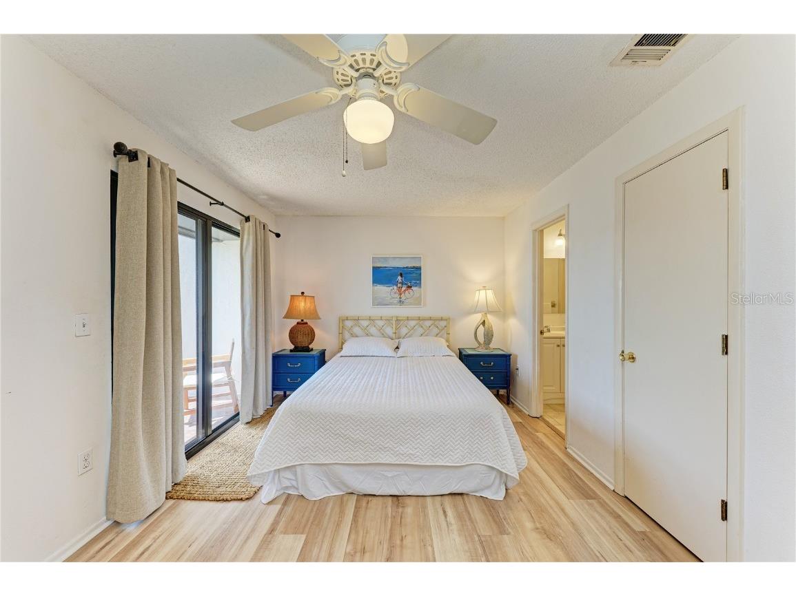 6840 Midnight Pass Road #6840 Sarasota FL 34242 A4655689 image34