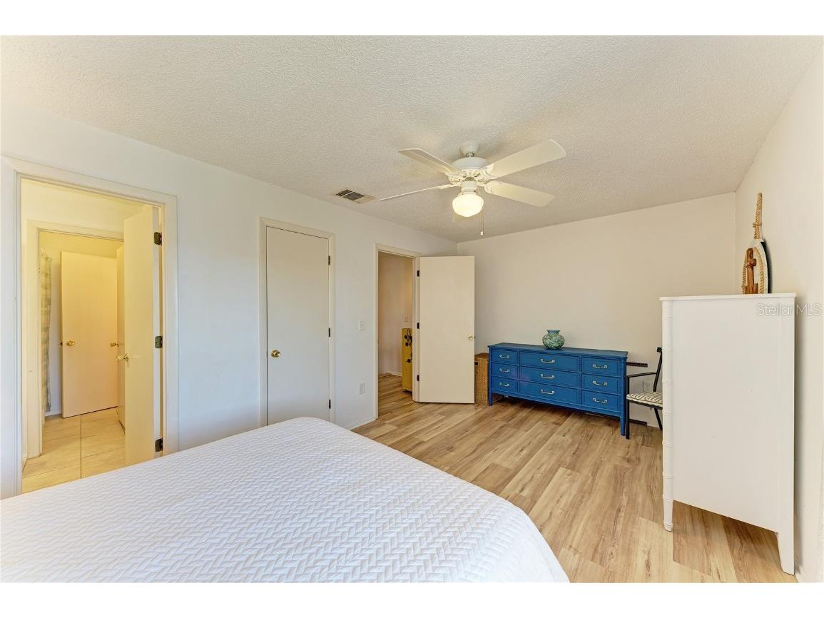 6840 Midnight Pass Road #6840 Sarasota FL 34242 A4655689 image37