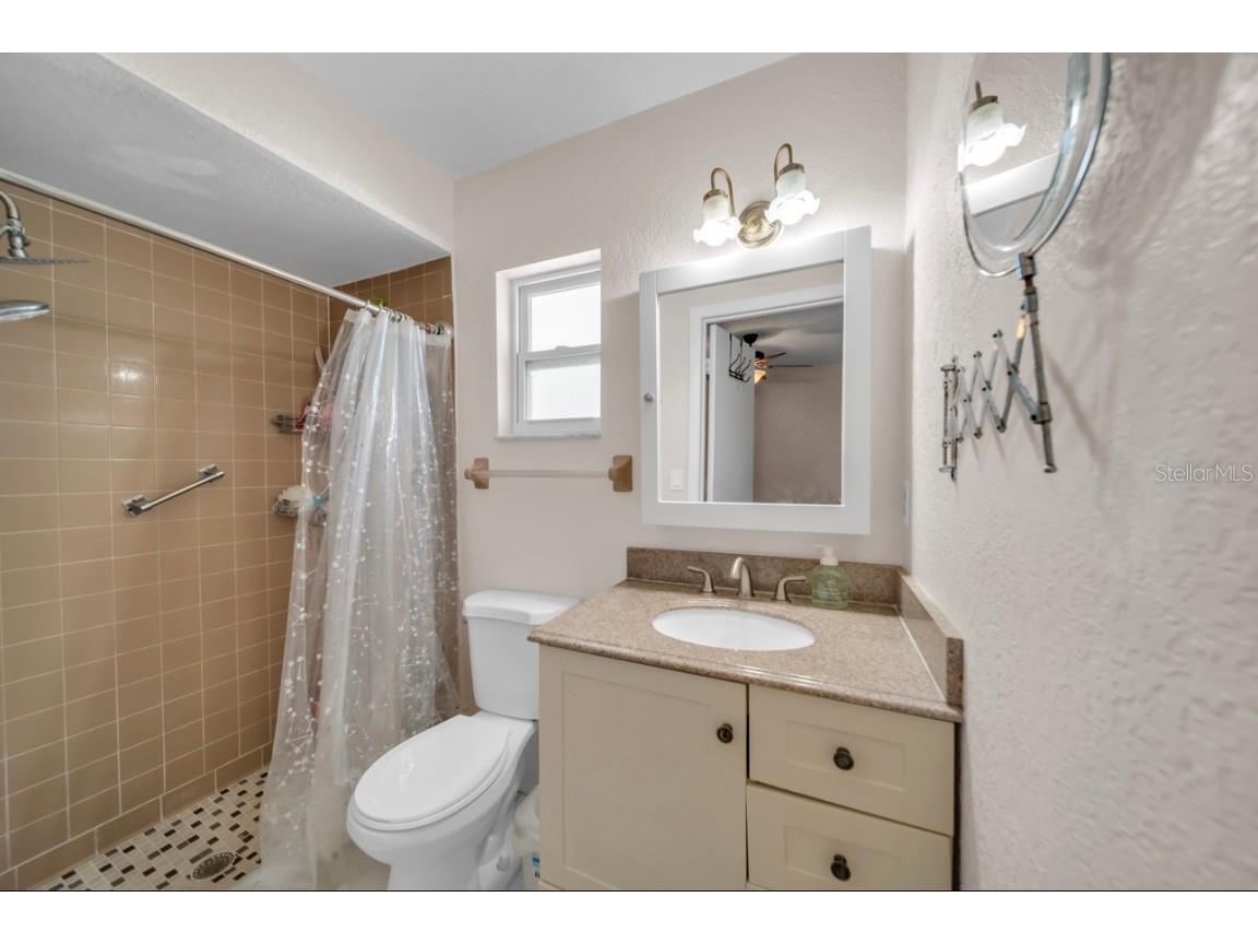 6841 46th Street N Pinellas Park FL 33781 C7509720 image16