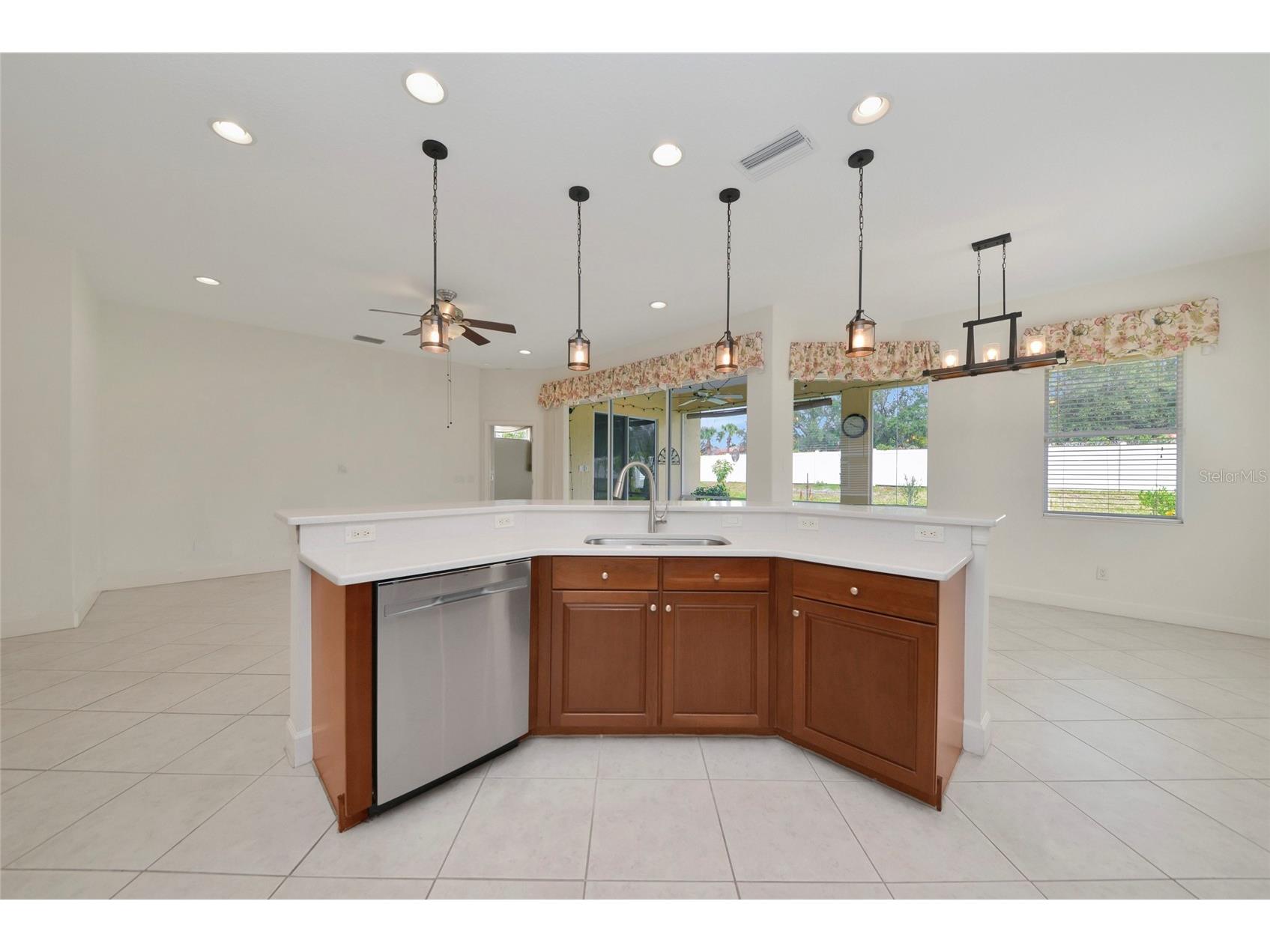 6841 74th Street Circle E Bradenton FL 34203 A4666184 image55