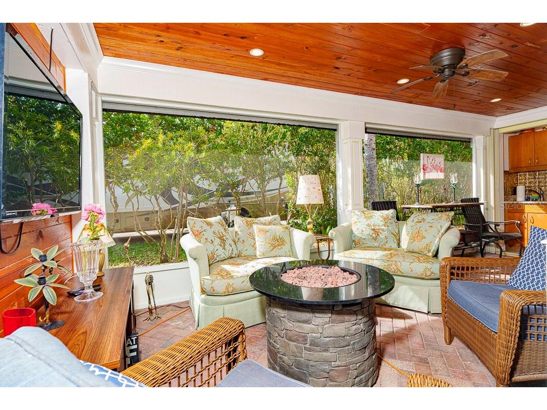 6841 Amanda Vista Circle Land O Lakes FL 34637 TB8355648 image10