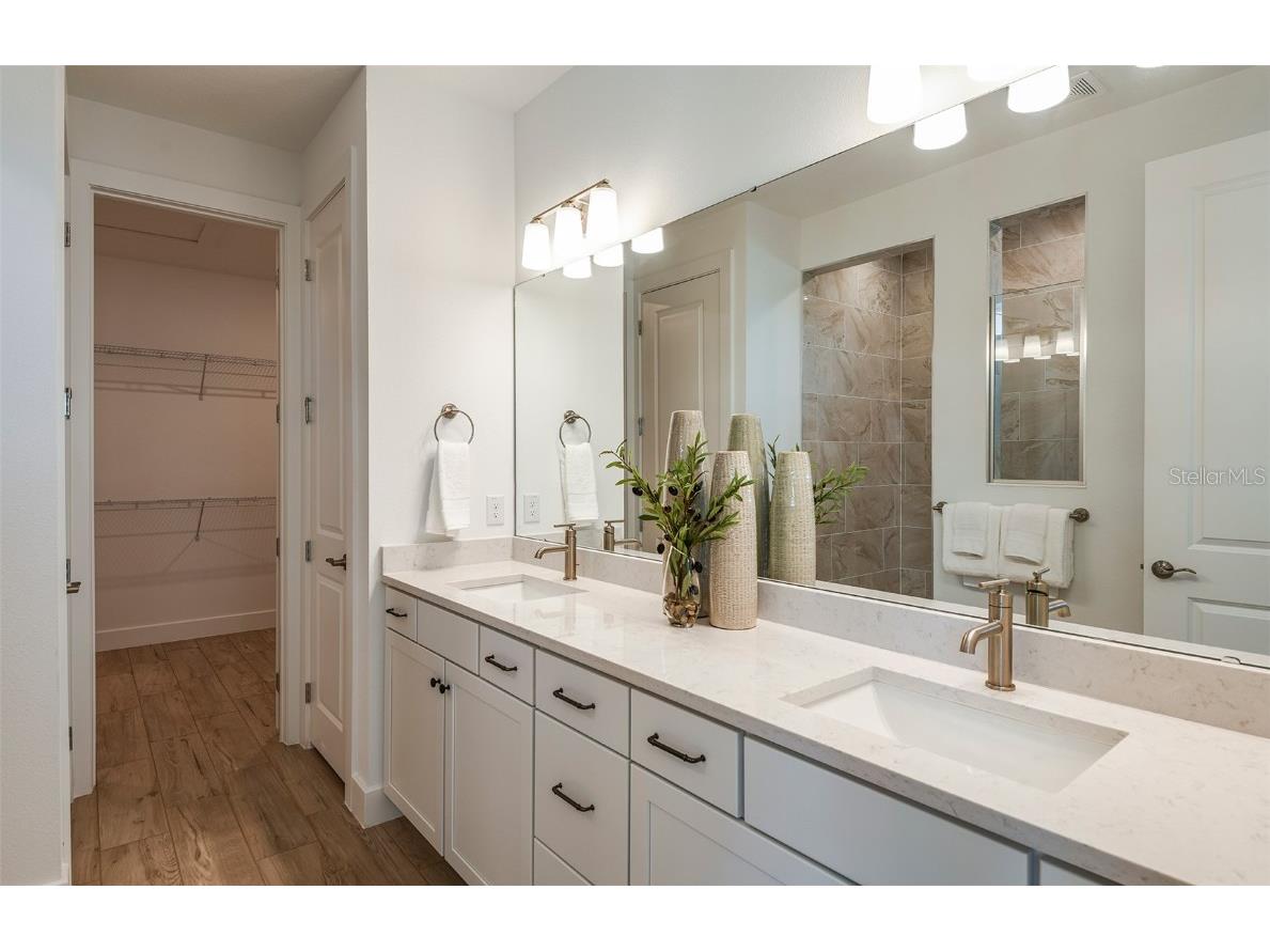 6841 Jared Oaks Drive Wesley Chapel FL 33545 TB8434435 image18