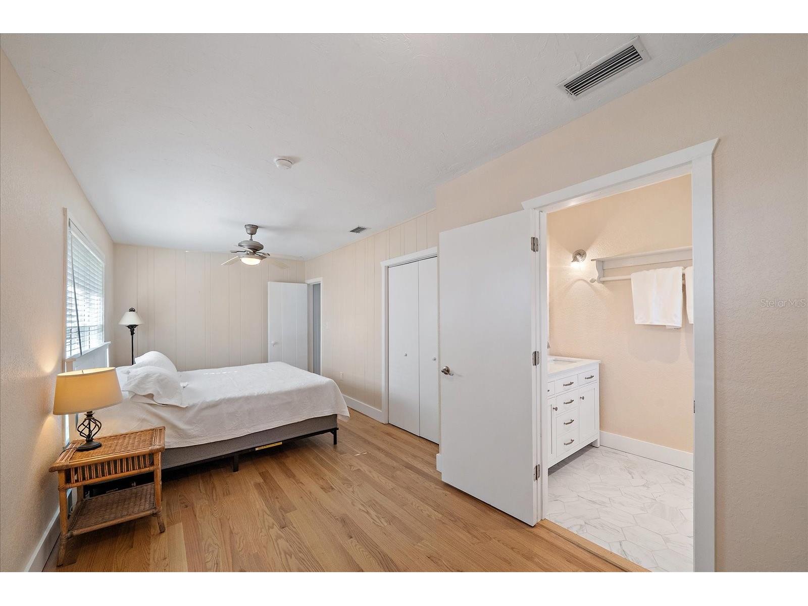 6841 Longboat Drive S Longboat Key FL 34228 - BISHOPS BAYOU A4674302 image39