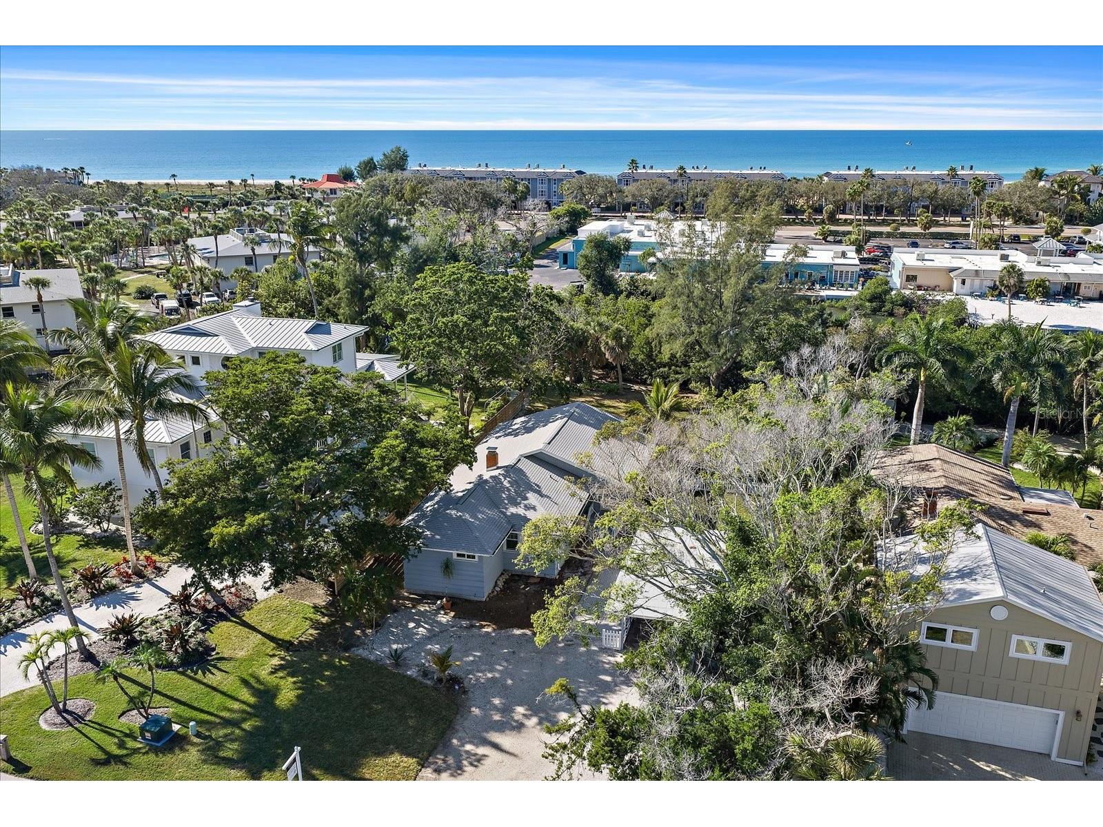 6841 Longboat Drive S Longboat Key FL 34228 - BISHOPS BAYOU A4681680 image41
