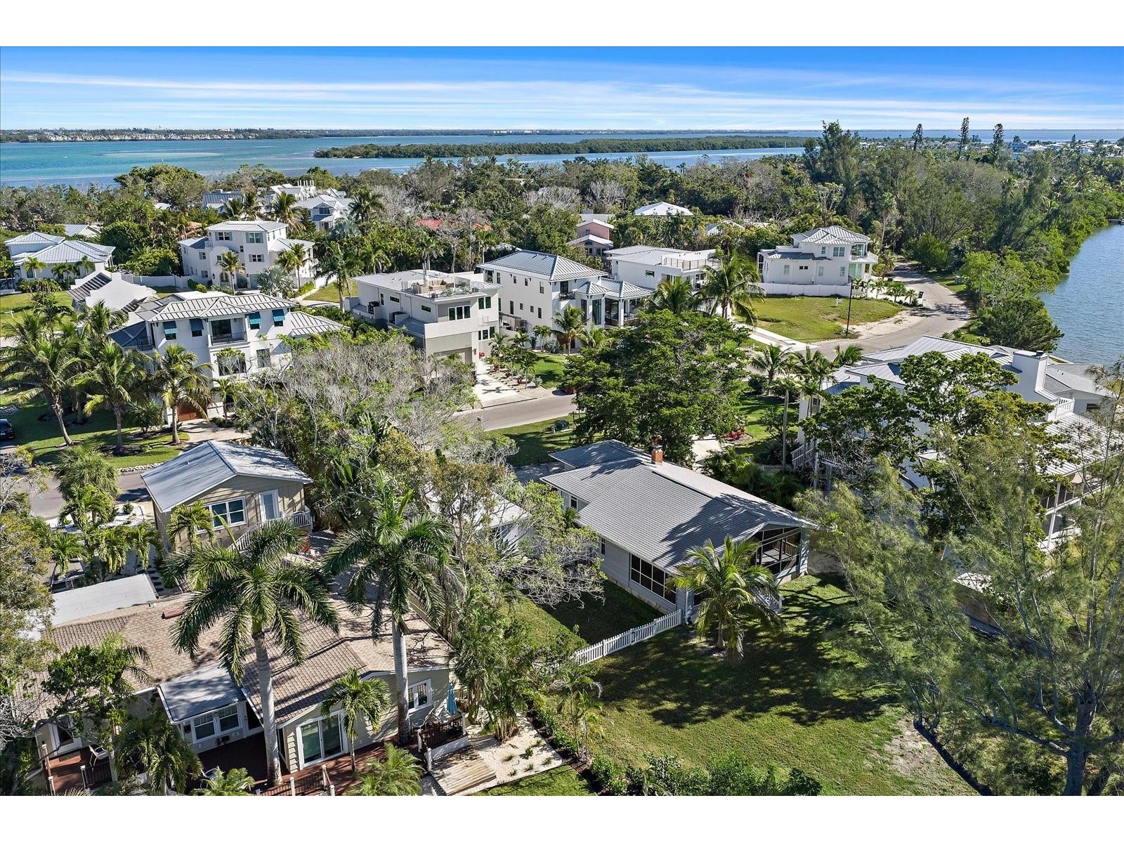 6841 Longboat Drive S Longboat Key FL 34228 - BISHOPS BAYOU A4681680 image42