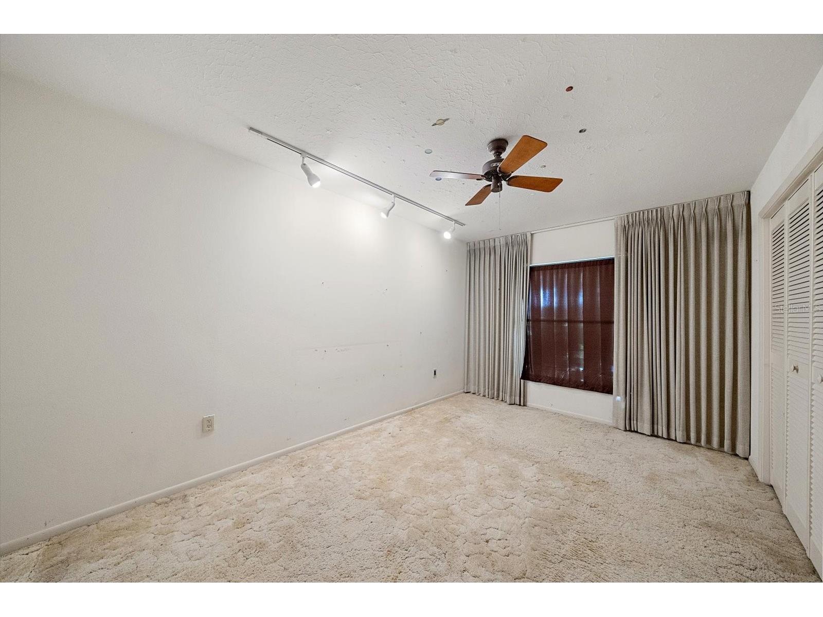 6841 Porter Road Sarasota FL 34240 A4698980 image25