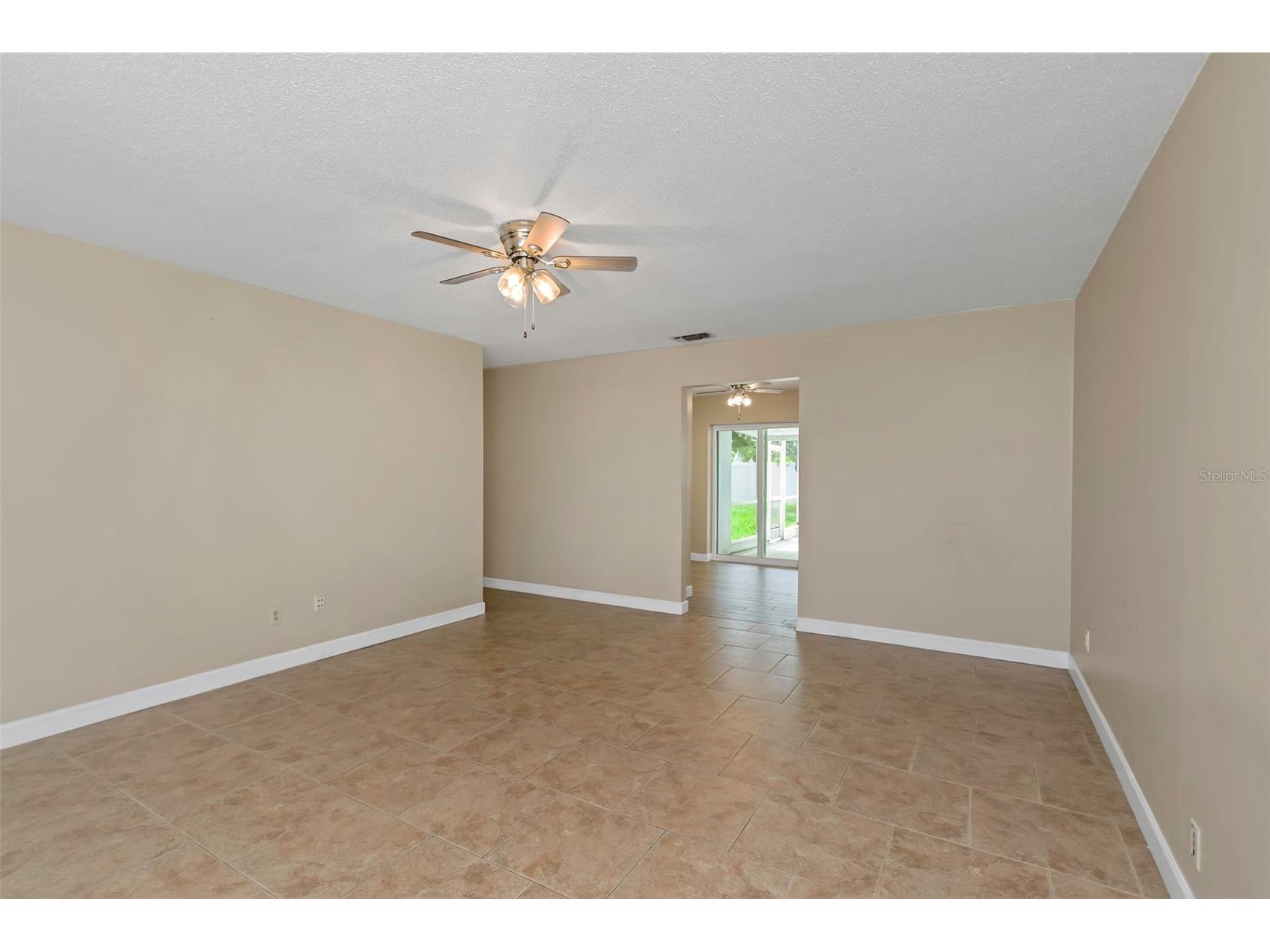 6842 62nd Avenue N Pinellas Park FL 33781 TB8522711 image16