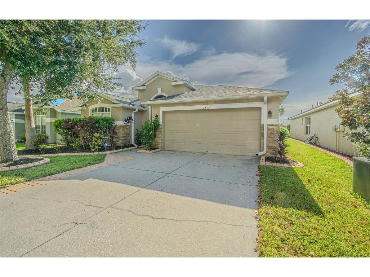 6843 Runner Oak Drive Wesley Chapel FL 33545 TB8415363 image1