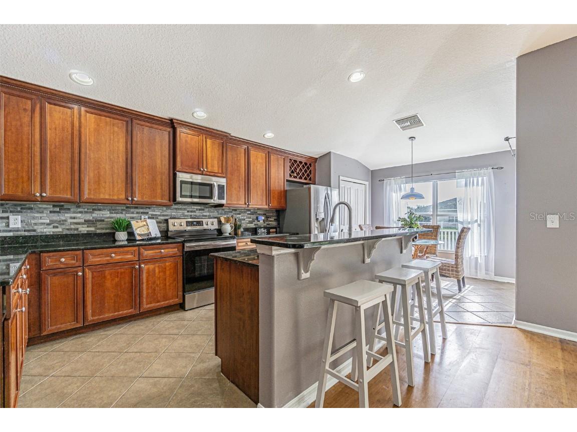 6843 Runner Oak Drive Wesley Chapel FL 33545 TB8415363 image2