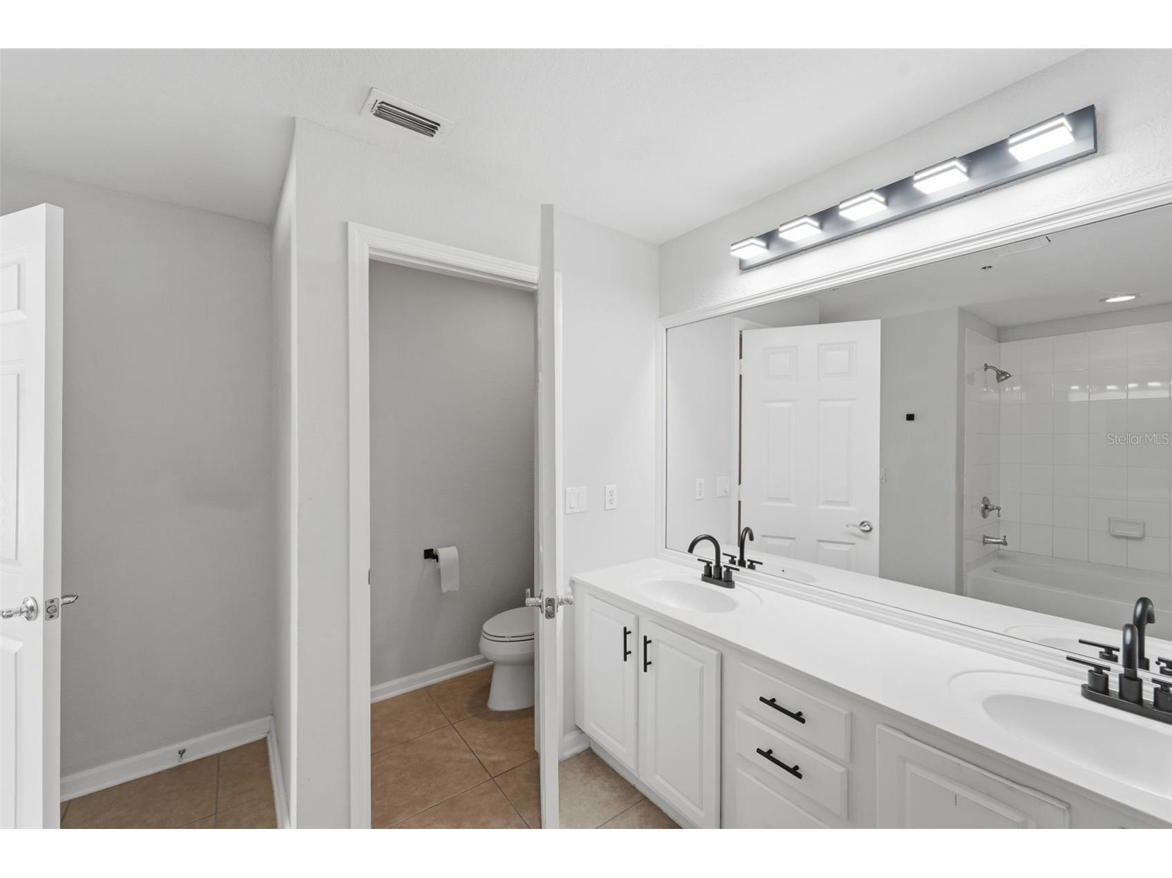 6843 Sperone Street Orlando FL 32819 O6414654 image18