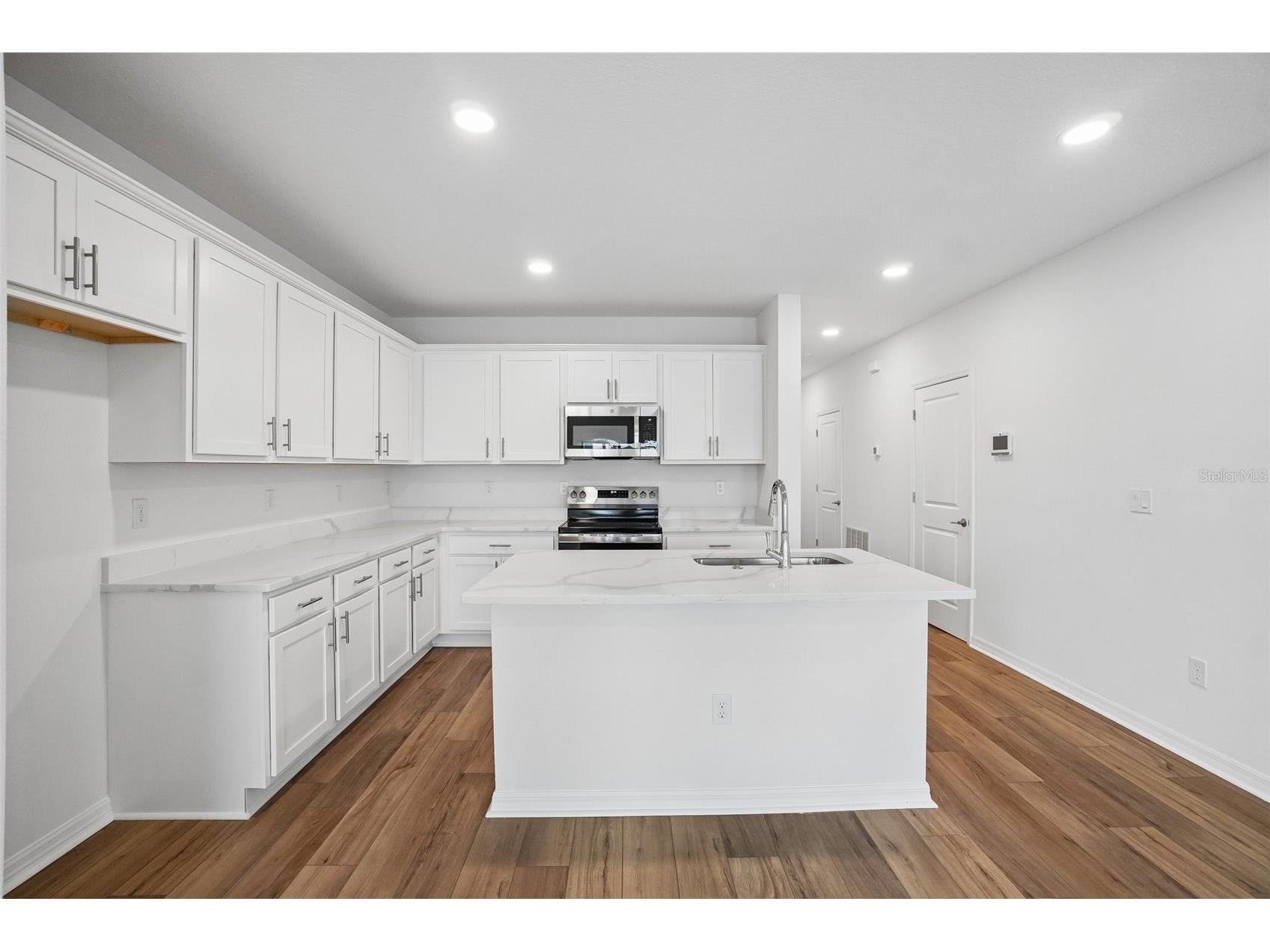 6844 Holcombe Down Drive Zephyrhills FL 33541 TB8527007 image12