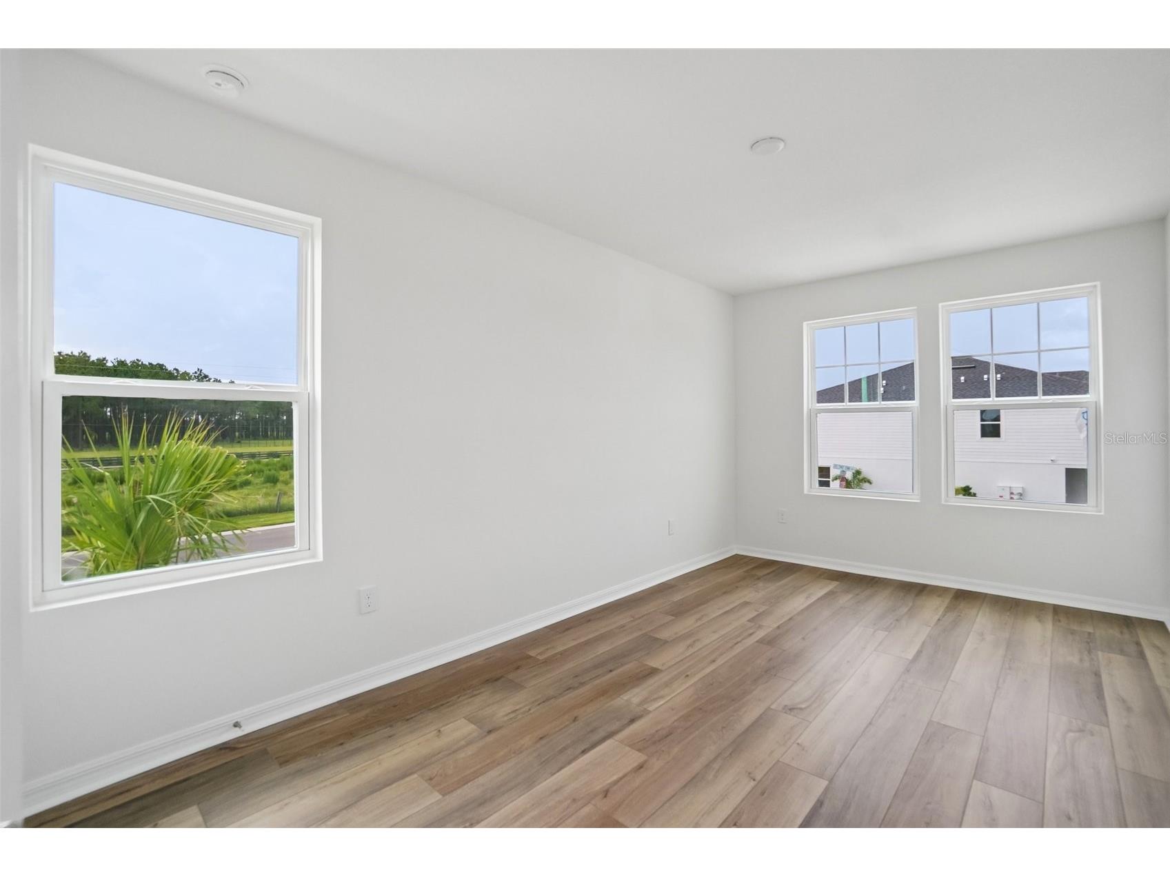 6844 Holcombe Down Drive Zephyrhills FL 33541 TB8527007 image25