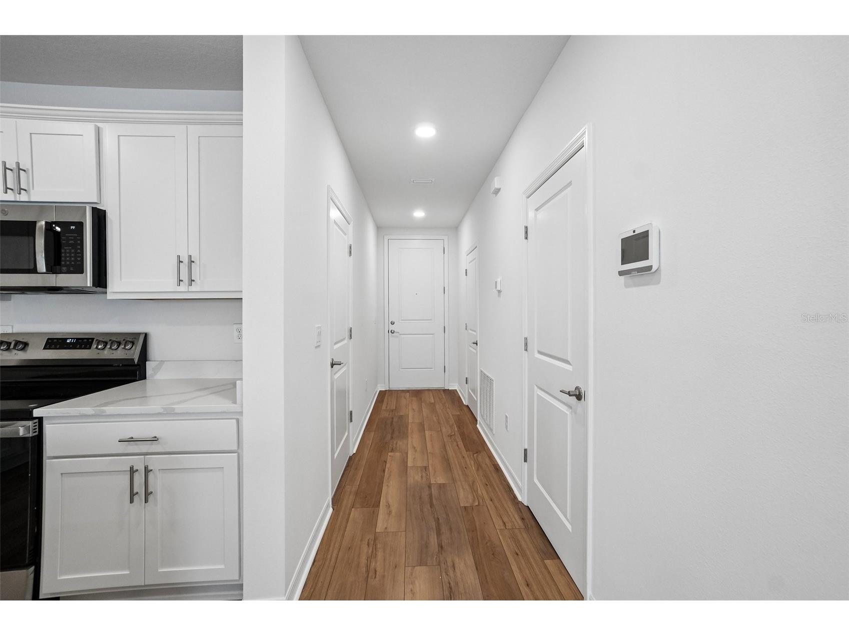 6844 Holcombe Down Drive Zephyrhills FL 33541 TB8527007 image4