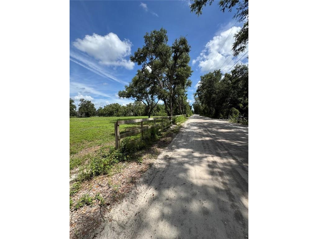 6845 Lumberton Road Zephyrhills FL 33540 TB8398463 image5