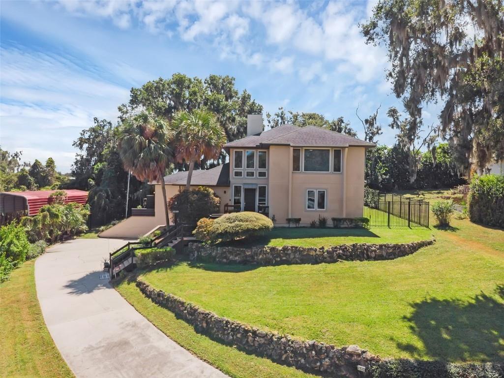 6846 Lake View Drive Yalaha FL 34797 - LAKE HARRIS G5103601 image1