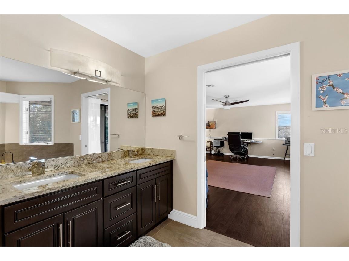 6846 Lake View Drive Yalaha FL 34797 - LAKE HARRIS G5103601 image23