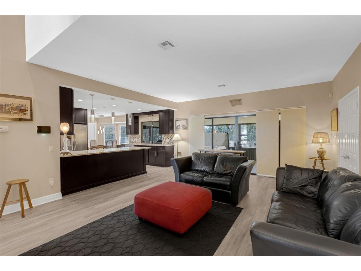 6846 Lake View Drive Yalaha FL 34797 - LAKE HARRIS G5103601 image8