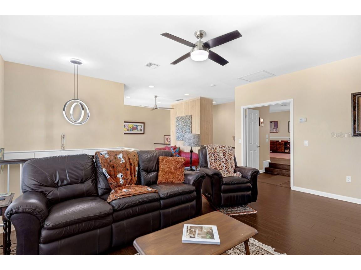 6846 Lake View Drive Yalaha FL 34797 - LAKE HARRIS G5103601 image9