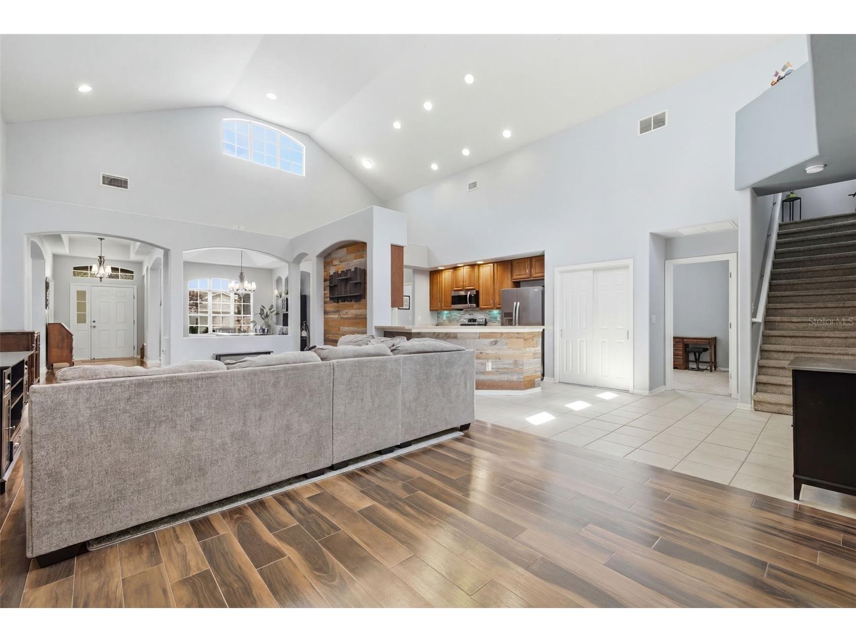 6846 Pine Springs Wesley Chapel FL 33545 TB8525626 image13
