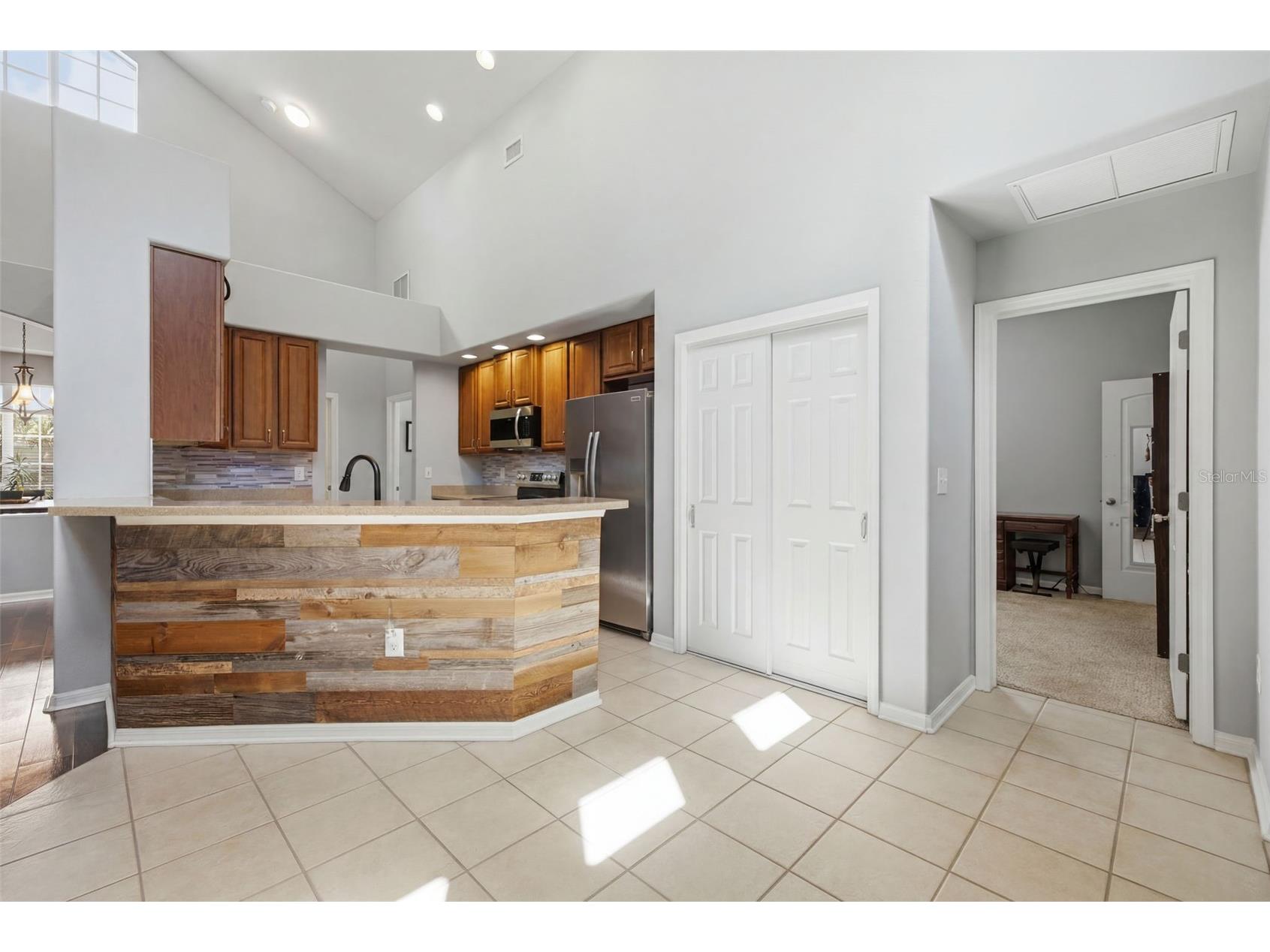 6846 Pine Springs Wesley Chapel FL 33545 TB8525626 image18