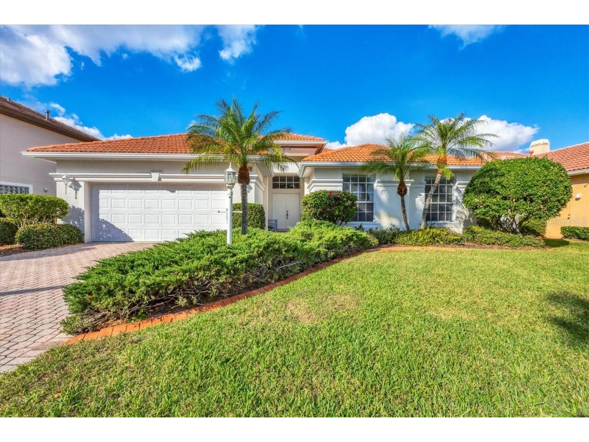 6847 Bay Hill Drive Lakewood Ranch FL 34202 A4633340 image1